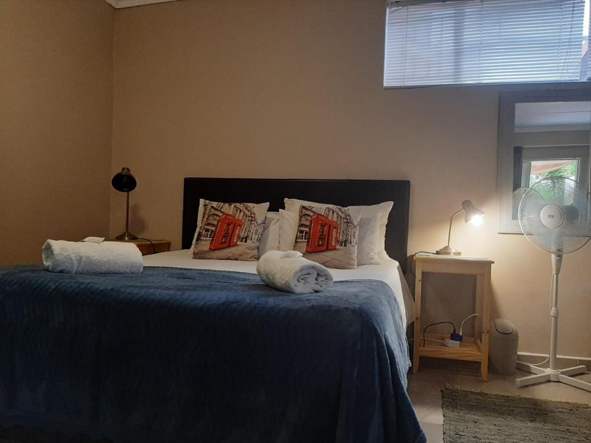 Aandrus Guesthouse Bloemfontein Exterior photo
