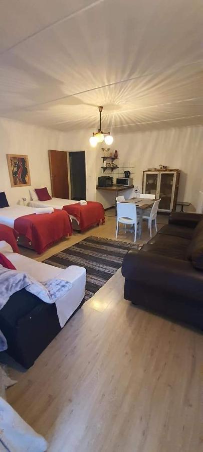 Aandrus Guesthouse Bloemfontein Exterior photo